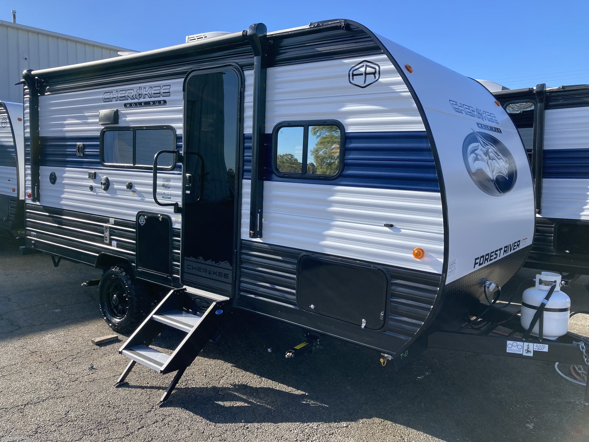 New 2025 Forest River Cherokee Wolf Pup 16BHSW available in Benton, Arkansas