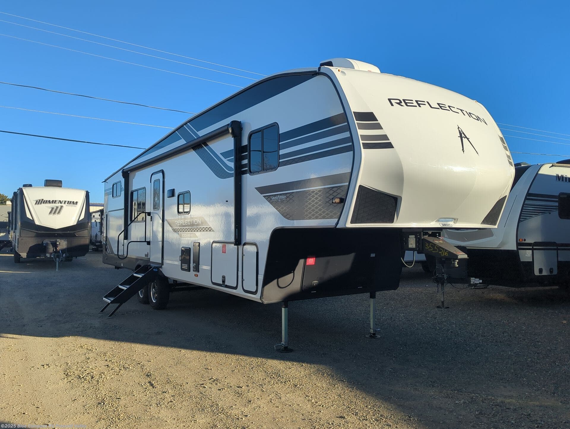 New 2026 Grand Design Reflection 100 Series 32BH available in Prescott Valley, Arizona