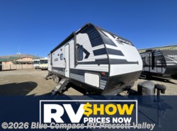 Used 2021 CrossRoads Zinger ZR328SB available in Prescott Valley, Arizona