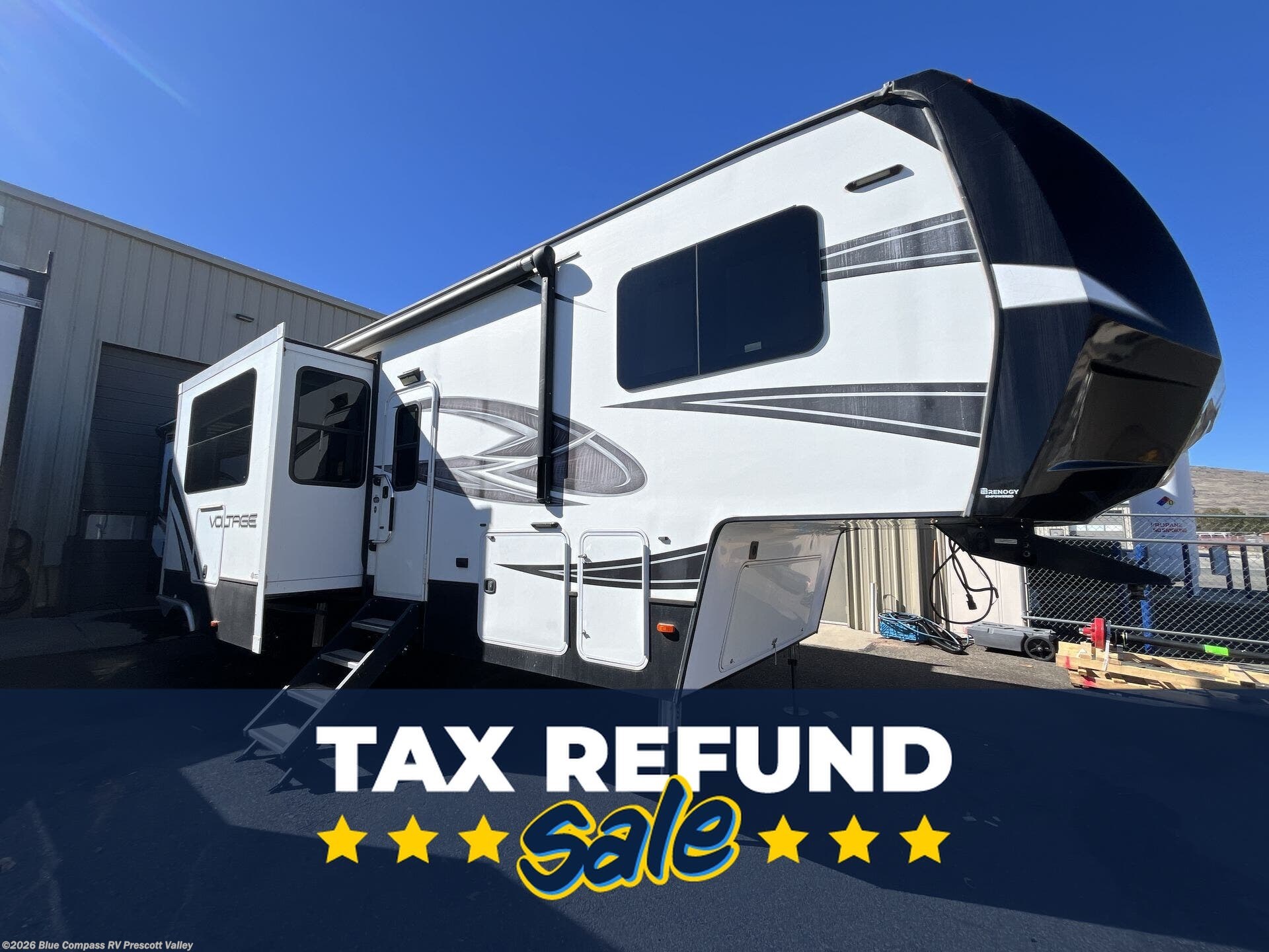 Used 2017 Dutchmen Voltage 3805 available in Prescott Valley, Arizona