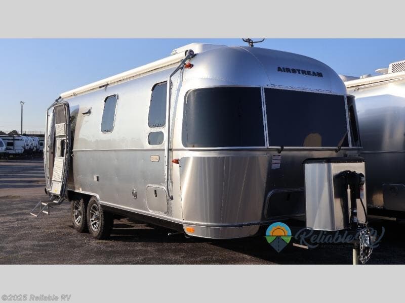 New 2026 Airstream Trade Wind 25FB available in Springfield, Missouri