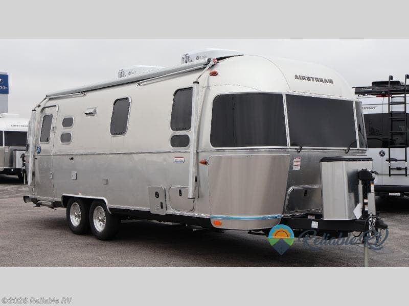 New 2026 Airstream International 25FB Twin available in Springfield, Missouri