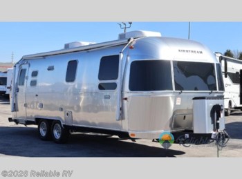 New 2026 Airstream Globetrotter 27FB available in Springfield, Missouri