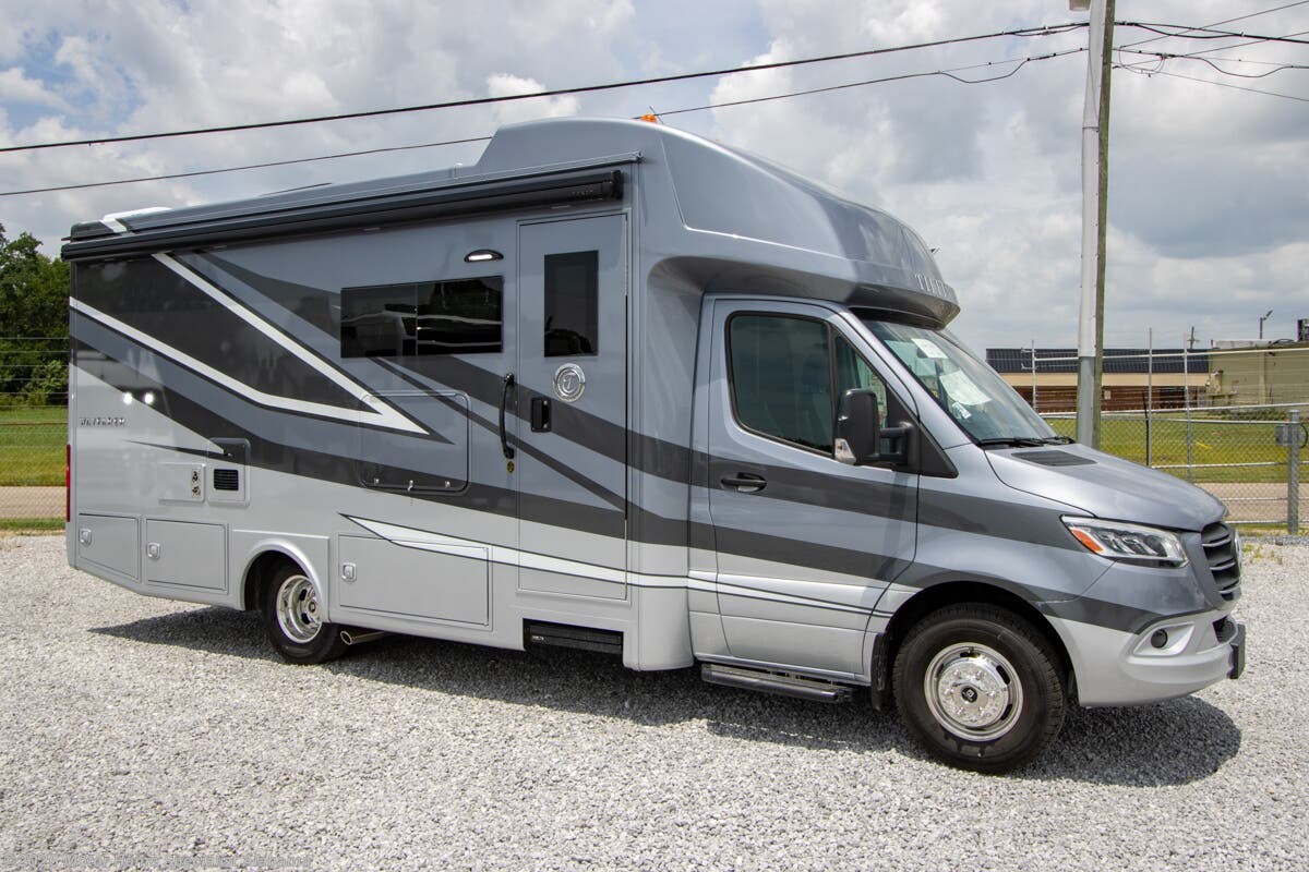 New 2027 Tiffin Wayfarer 25 RW available in Montgomery, Alabama