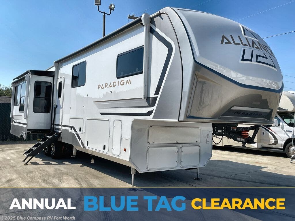 New 2025 Alliance RV Paradigm 380MP available in Fort Worth, Texas