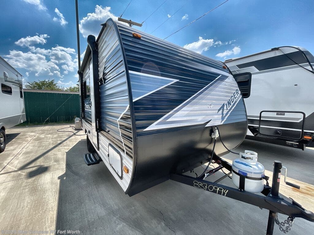 New 2025 CrossRoads Zinger Lite 18RK available in Fort Worth, Texas