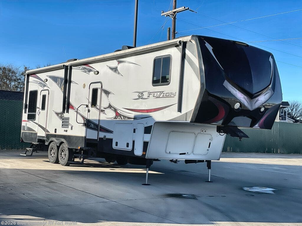 Used 2013 Keystone Fuzion 315 available in Fort Worth, Texas