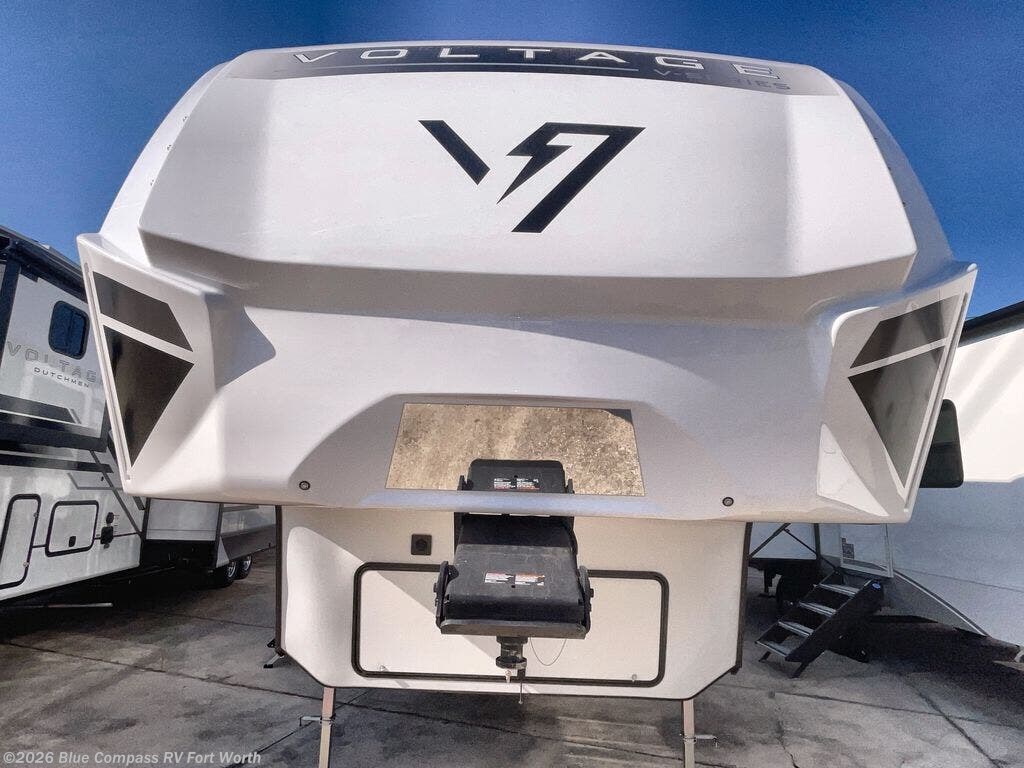 New 2026 Dutchmen Voltage V-Series 3600 available in Fort Worth, Texas