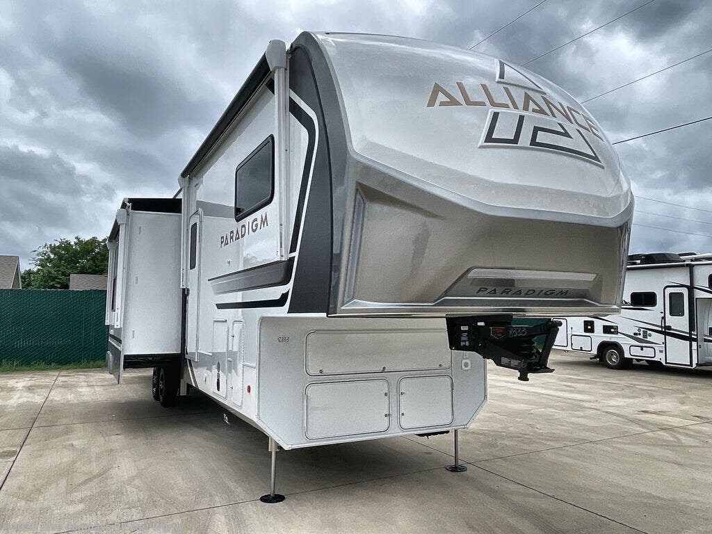 New 2026 Alliance RV Paradigm 395DS available in Fort Worth, Texas