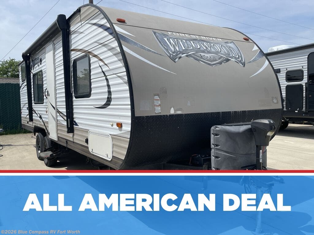 Used 2016 Forest River Wildwood 261BHXL available in Fort Worth, Texas