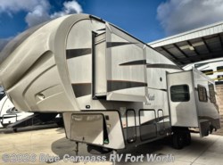 Used 2017 Forest River Wildcat 262RGX available in Fort Worth, Texas