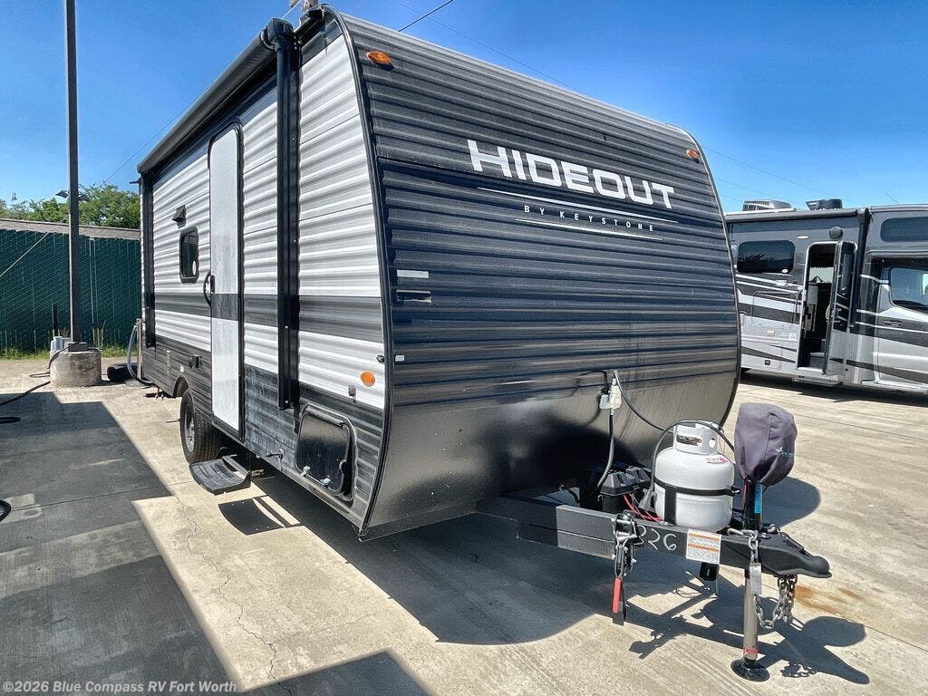 Used 2025 Keystone Hideout Sport Single Axle 175BH available in Fort Worth, Texas