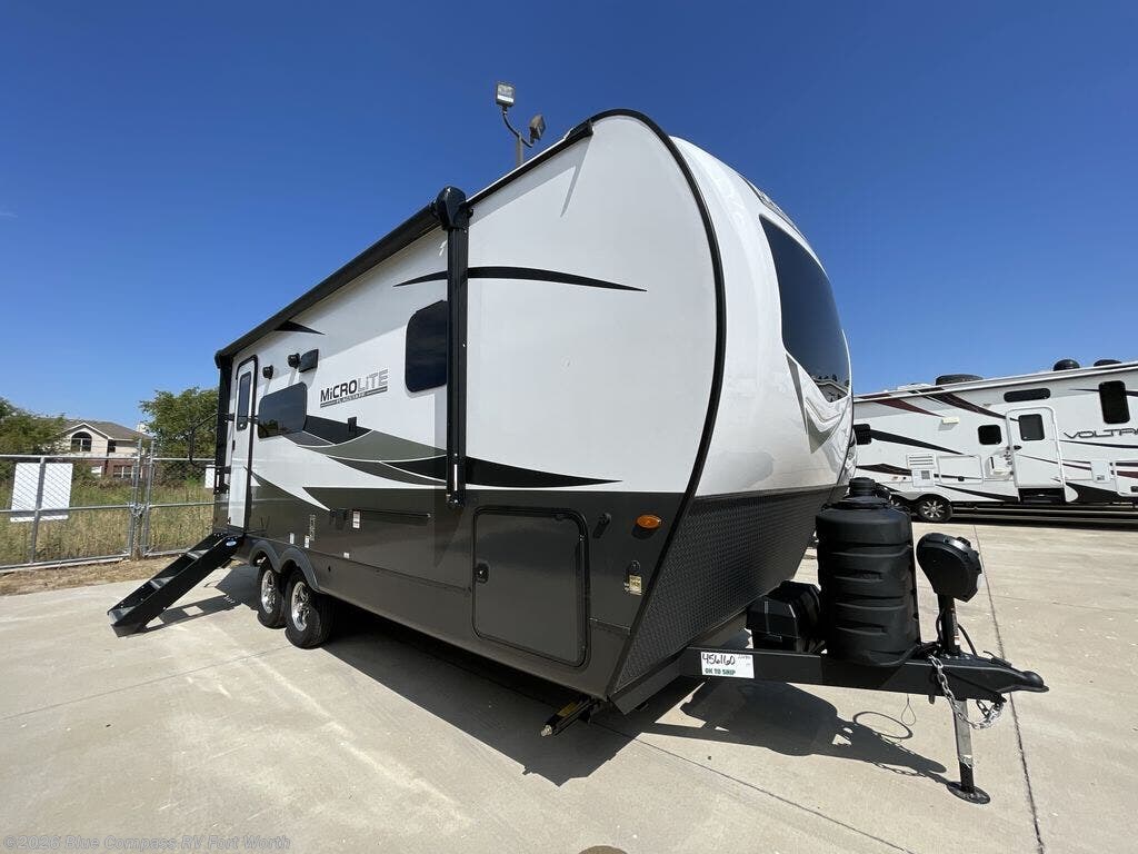 New 2027 Forest River Flagstaff Micro Lite 22FBS available in Fort Worth, Texas