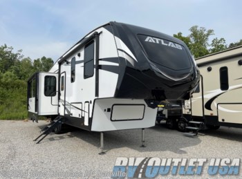 Used 2020 Dutchmen Atlas 2992RLF available in Ringgold, Virginia