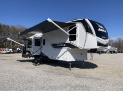 New 2024 Jayco Eagle 317RLOK available in Ringgold, Virginia