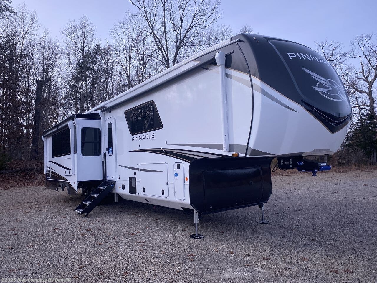 New 2025 Jayco Pinnacle 38FBRK available in Ringgold, Virginia