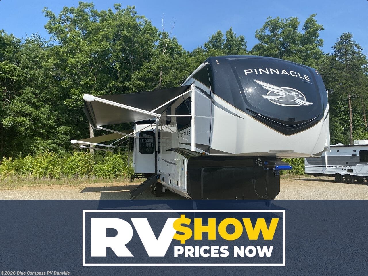 New 2025 Jayco Pinnacle 38KPTS available in Ringgold, Virginia
