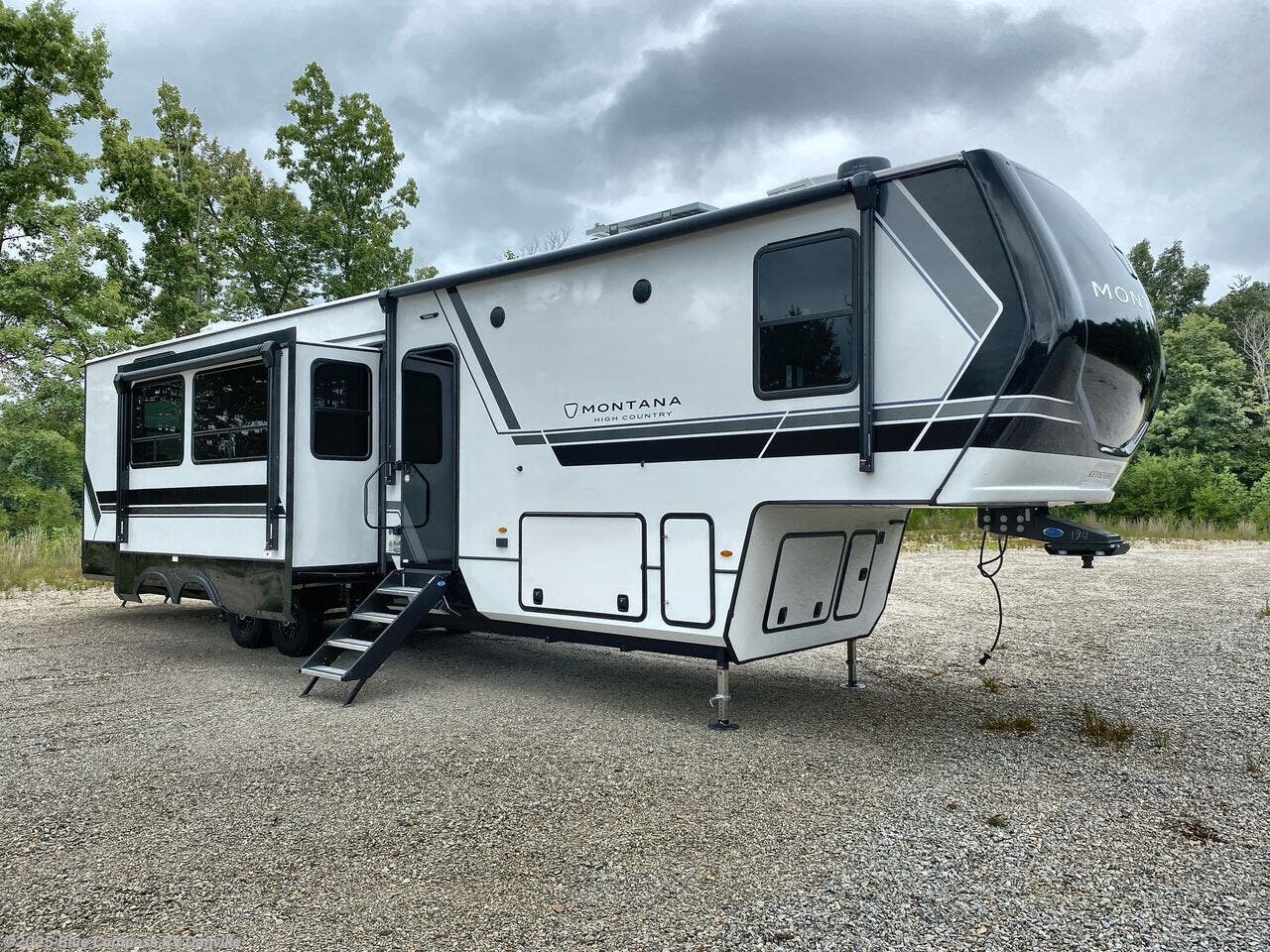 New 2026 Keystone Montana High Country 381TB available in Ringgold, Virginia