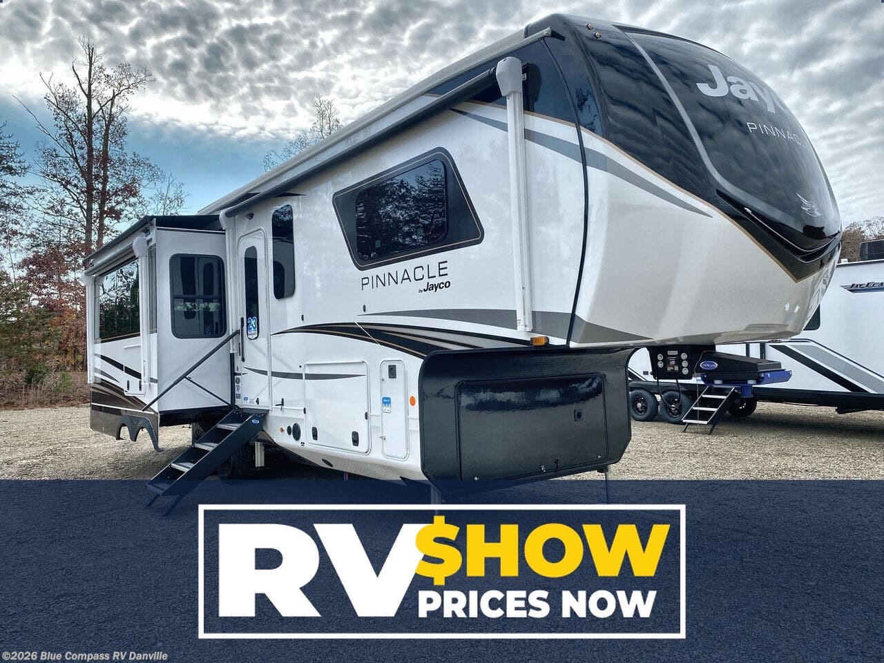 New 2026 Jayco Pinnacle 32RLTS available in Ringgold, Virginia