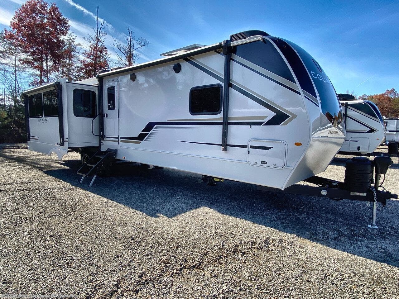 New 2026 Keystone Cougar Half-Ton 33RLI available in Ringgold, Virginia