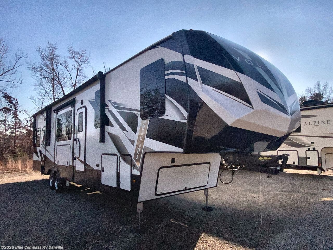 Used 2022 Dutchmen Voltage 3845 available in Ringgold, Virginia