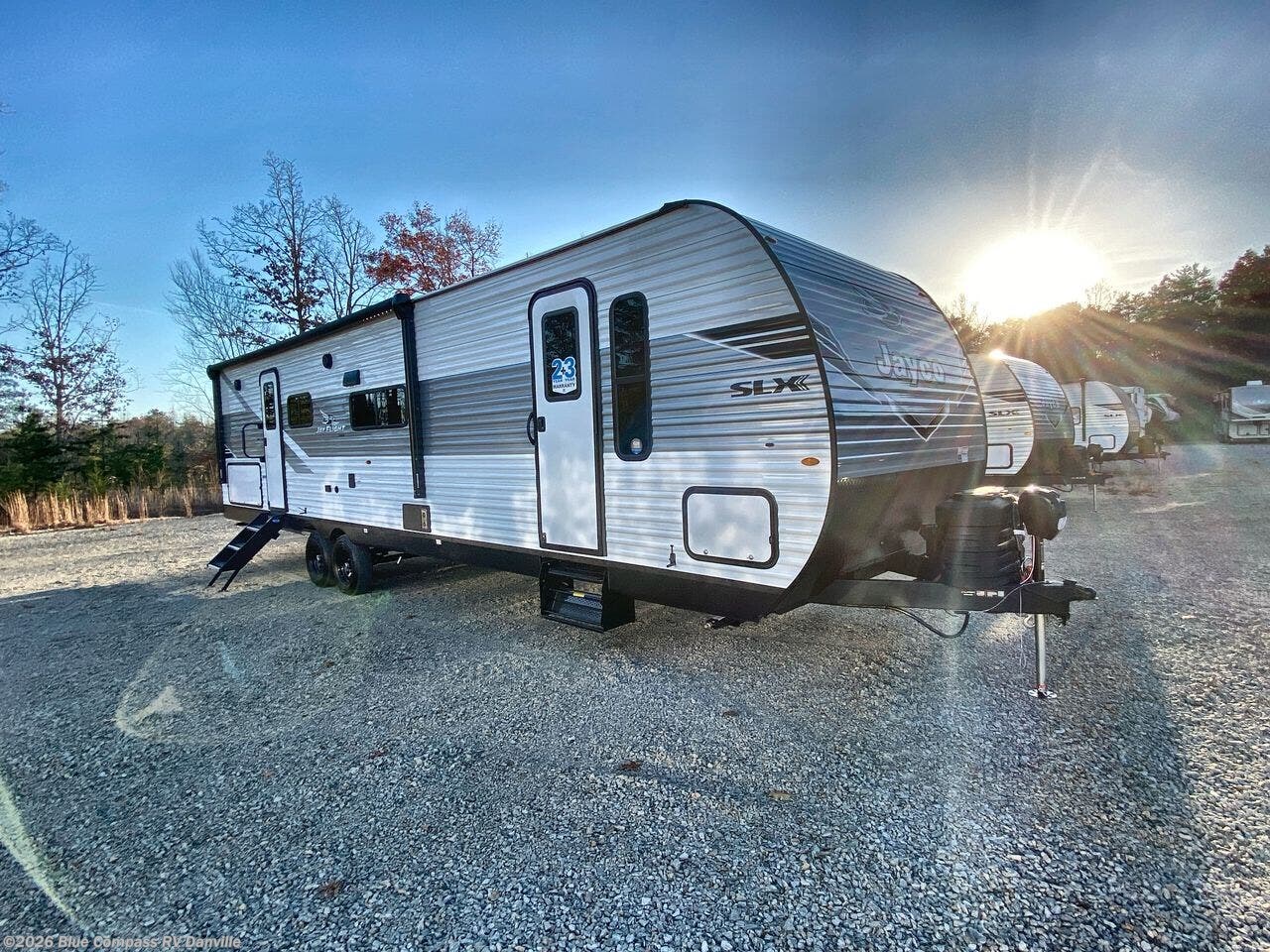 New 2026 Jayco Jay Flight SLX 330TBS available in Ringgold, Virginia