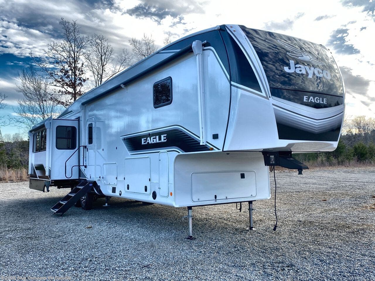 New 2026 Jayco Eagle 355MBQS available in Ringgold, Virginia
