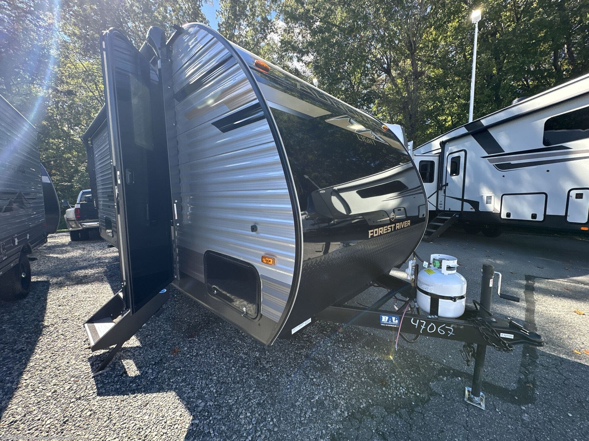 New 2026 Forest River Aurora Light 18BHS available in Ringgold, Virginia