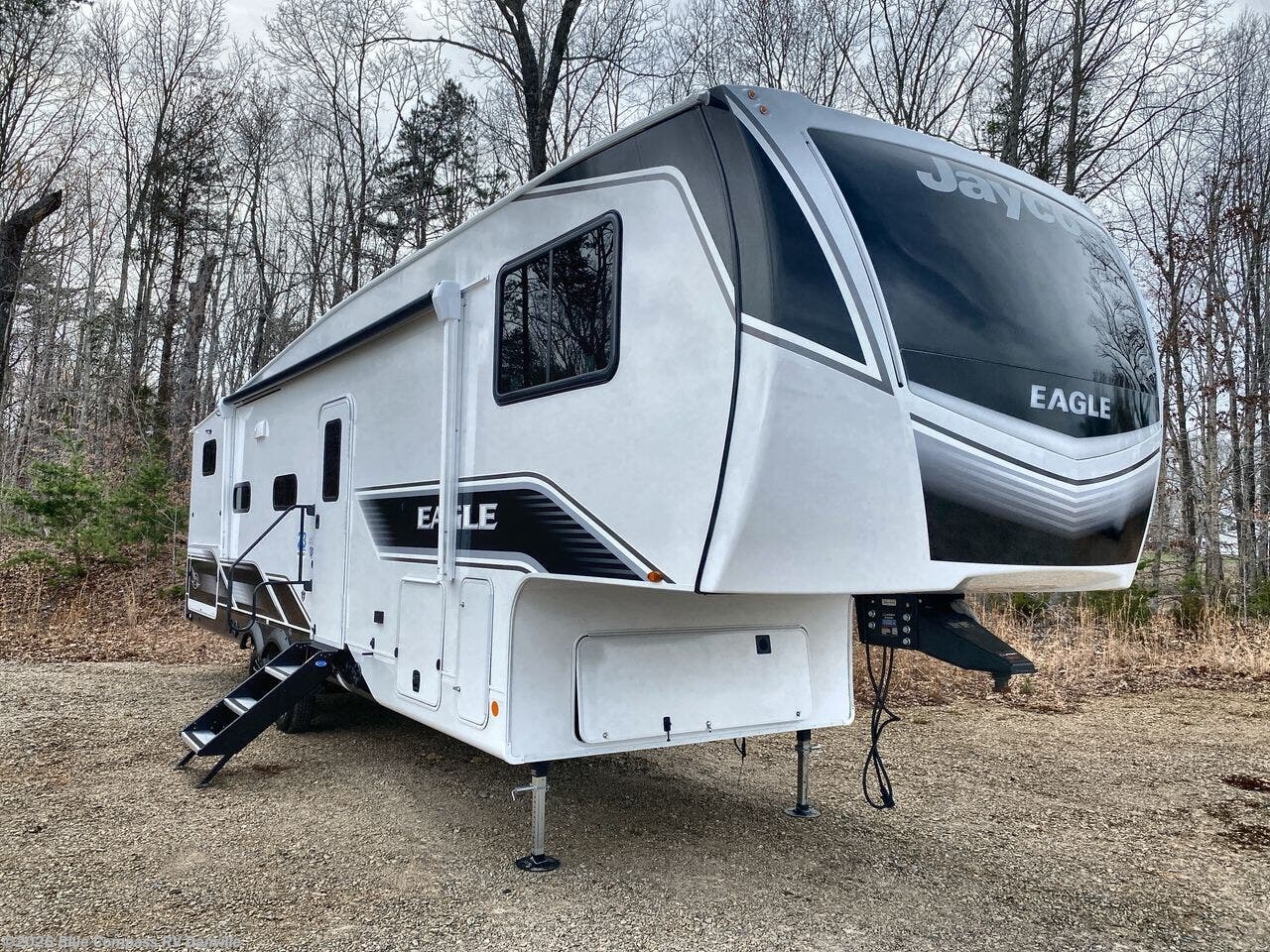 New 2026 Jayco Eagle HT 31QCD available in Ringgold, Virginia