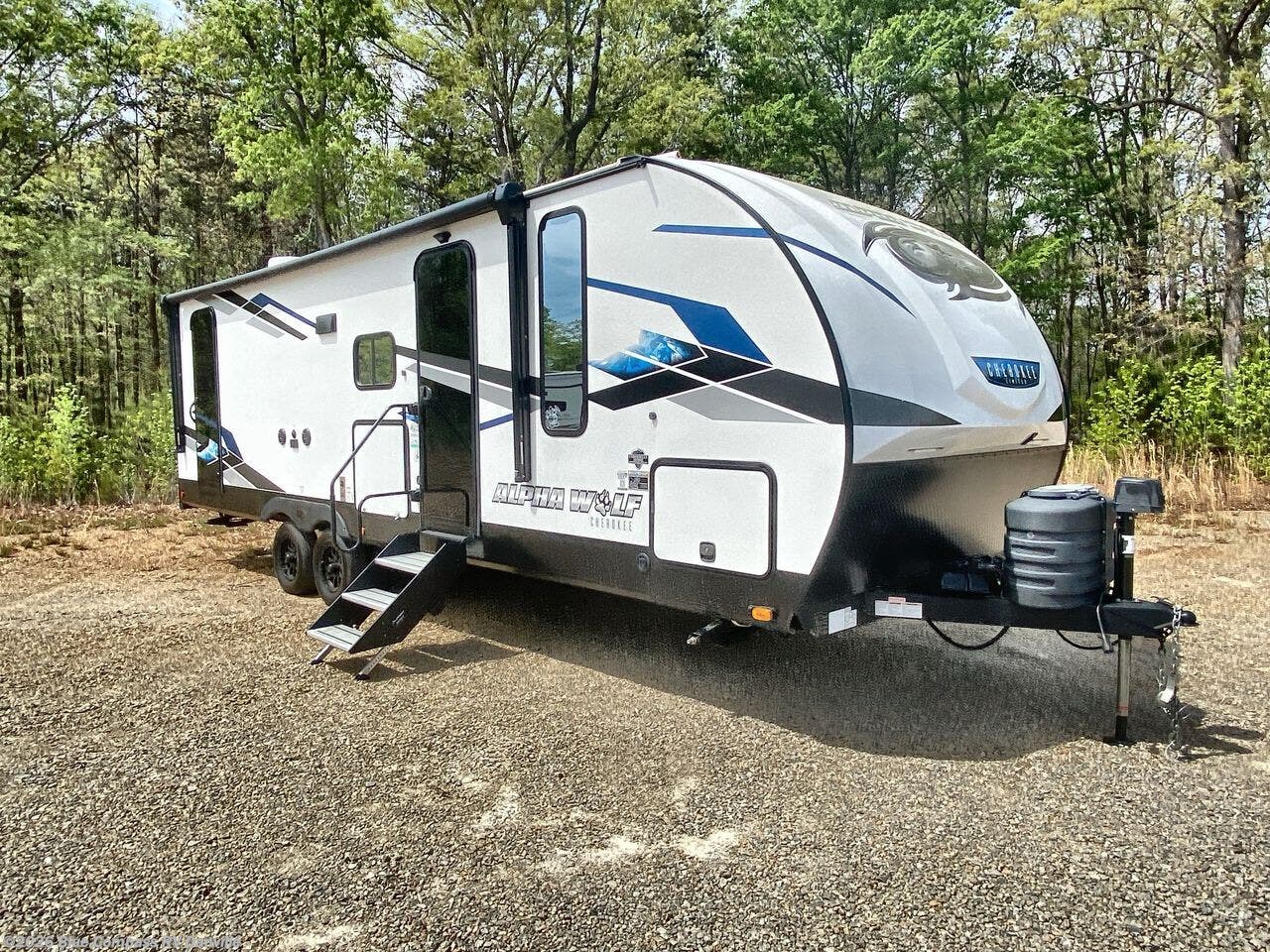 Used 2024 Forest River Cherokee Alpha Wolf 26DBH-L available in Ringgold, Virginia