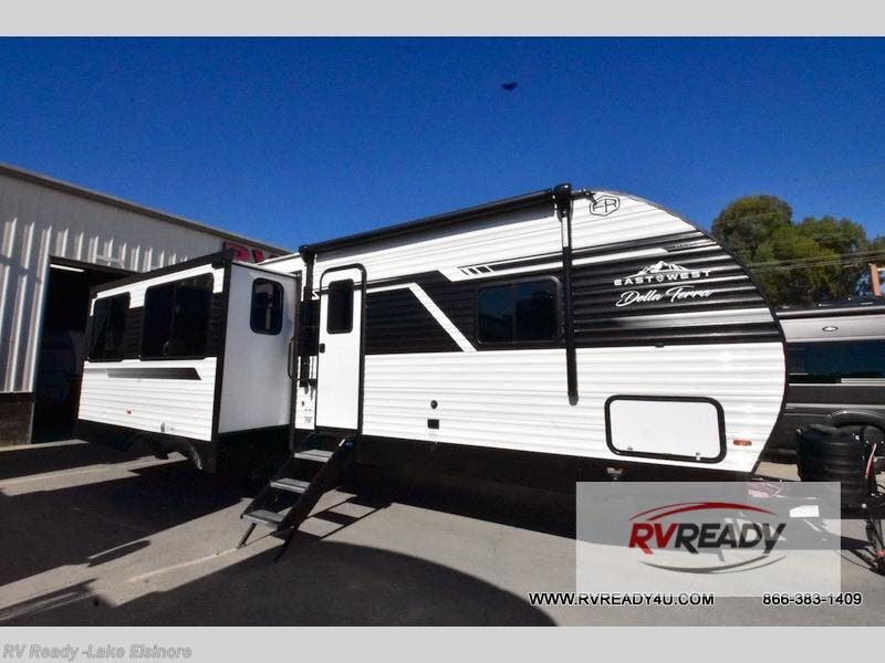 New 2026 East to West Della Terra 272RL available in Lake Elsinore, California