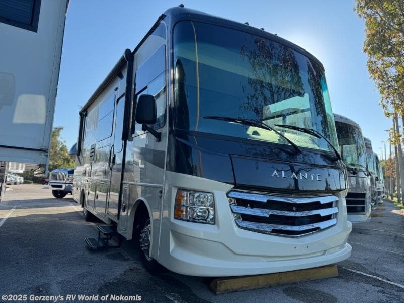 Used 2023 Jayco Alante 27A available in Nokomis, Florida