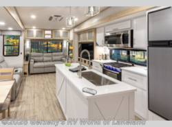 Used 2022 Alliance RV Avenue 32RLS available in Lakeland, Florida