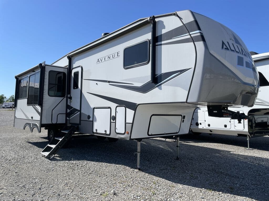 Used 2023 Alliance RV Avenue 30RLS available in Gassville, Arkansas