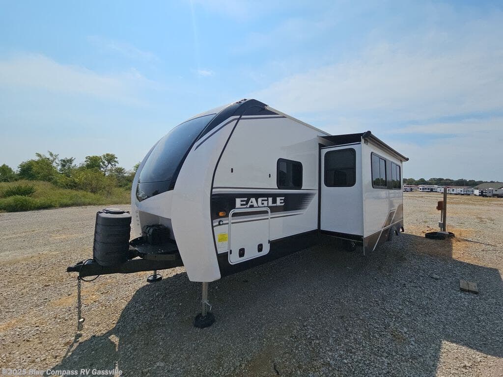 Used 2024 Jayco Eagle 284BHOK available in Gassville, Arkansas