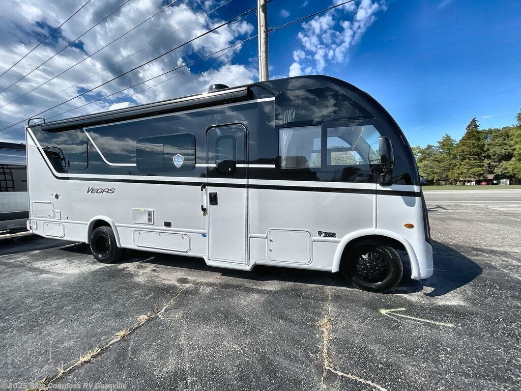 New 2026 Thor Motor Coach Vegas 26.1 available in Gassville, Arkansas