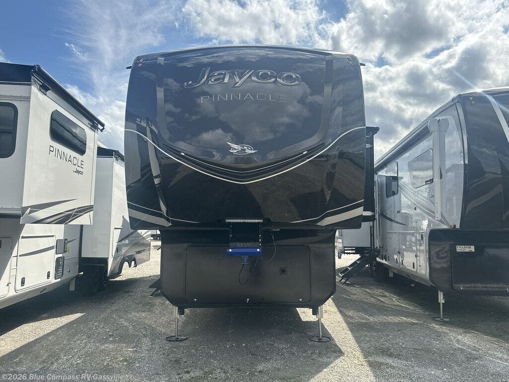 New 2026 Jayco Pinnacle 38FBRK available in Gassville, Arkansas