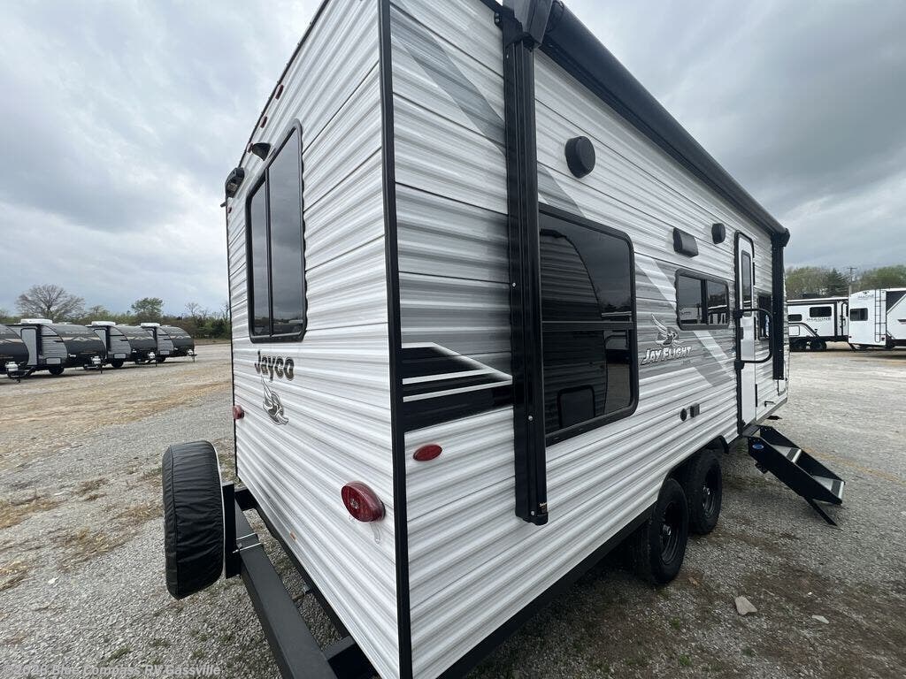 New 2026 Jayco Jay Flight SLX 210QB available in Gassville, Arkansas