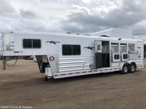 2023 Platinum Coach Outlaw 4 horse 10' SW Outlaw Conversions available in Kaufman, TX