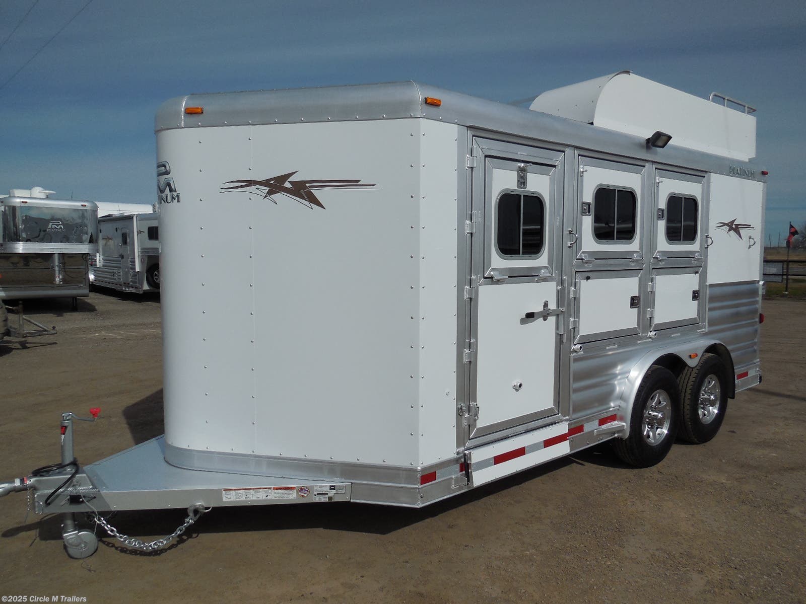 Horse Trailer - 2019 Platinum Coach 3 horse bumper pull 8 WIDE ...