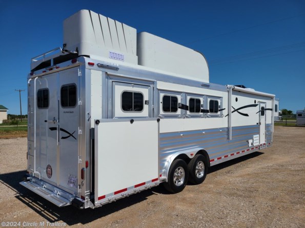 2025 Platinum Coach Outlaw 4 Horse 12' 8" OUTLAW SIDE LOAD available in Kaufman, TX