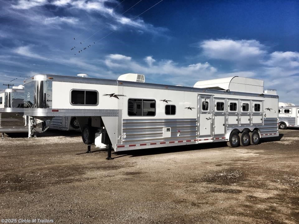 Horse Trailer - 2019 Platinum Coach Outlaw 5 horse 13' SW ...
