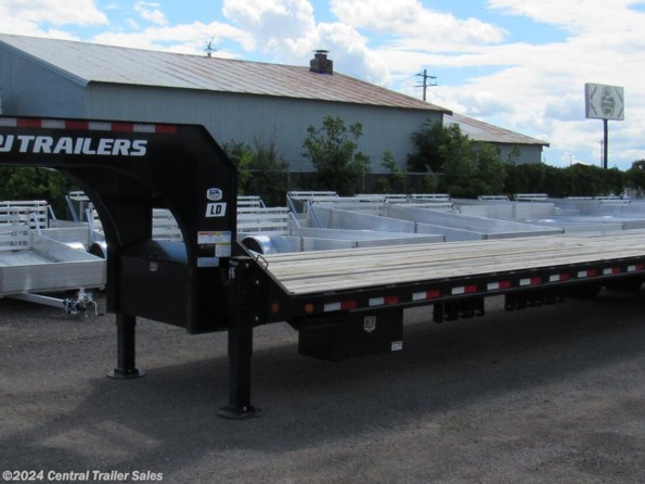 2023 PJ Trailers Equipment (LD) Low-Pro Flatdeck with Duals available in East Bethel, MN