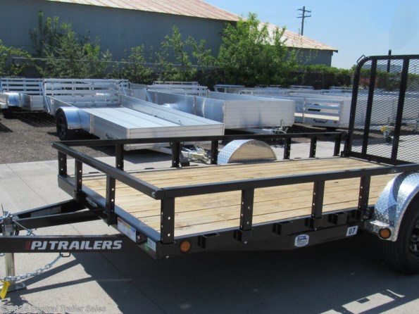 2024 PJ Trailers U7 77" Wide Utility available in East Bethel, MN