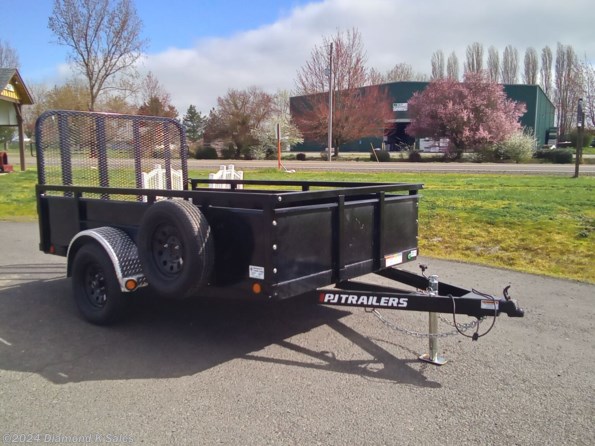 2024 PJ Trailers Utility U2 6' X 10' available in Halsey, OR