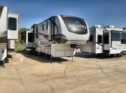 New 2024 Alliance RV Paradigm 370FB available in Strafford, Missouri