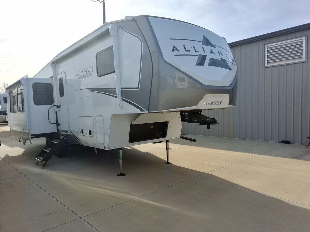New 2026 Alliance RV Avenue All-Access 29RL available in Strafford, Missouri