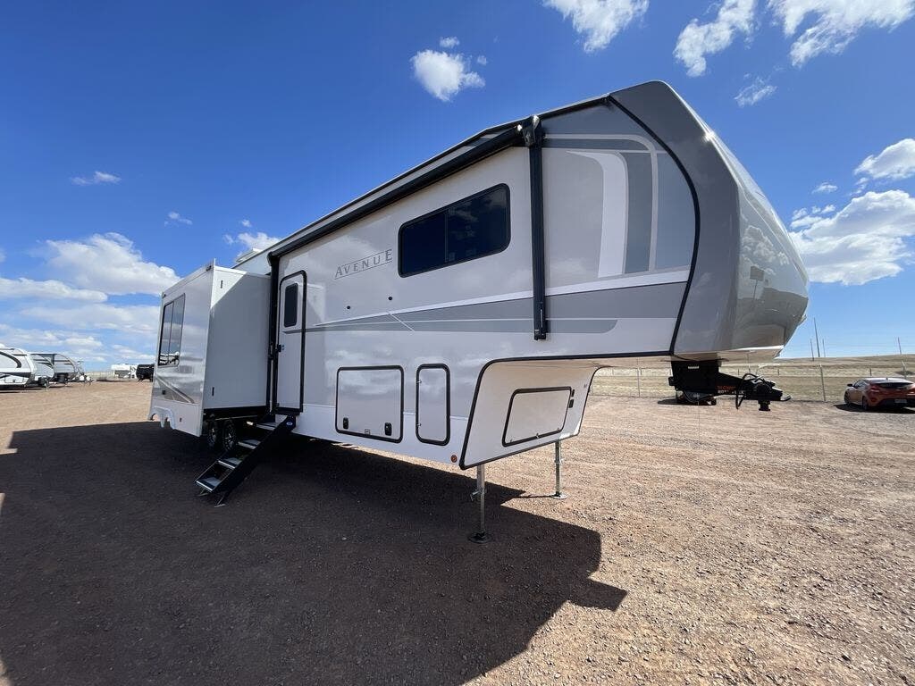 New 2025 Alliance RV Avenue 38DBL available in Strafford, Missouri