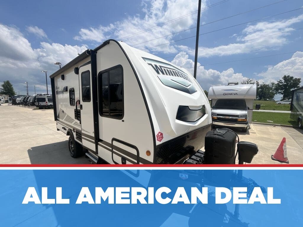 Used 2021 Winnebago Micro Minnie 1700BH available in Strafford, Missouri