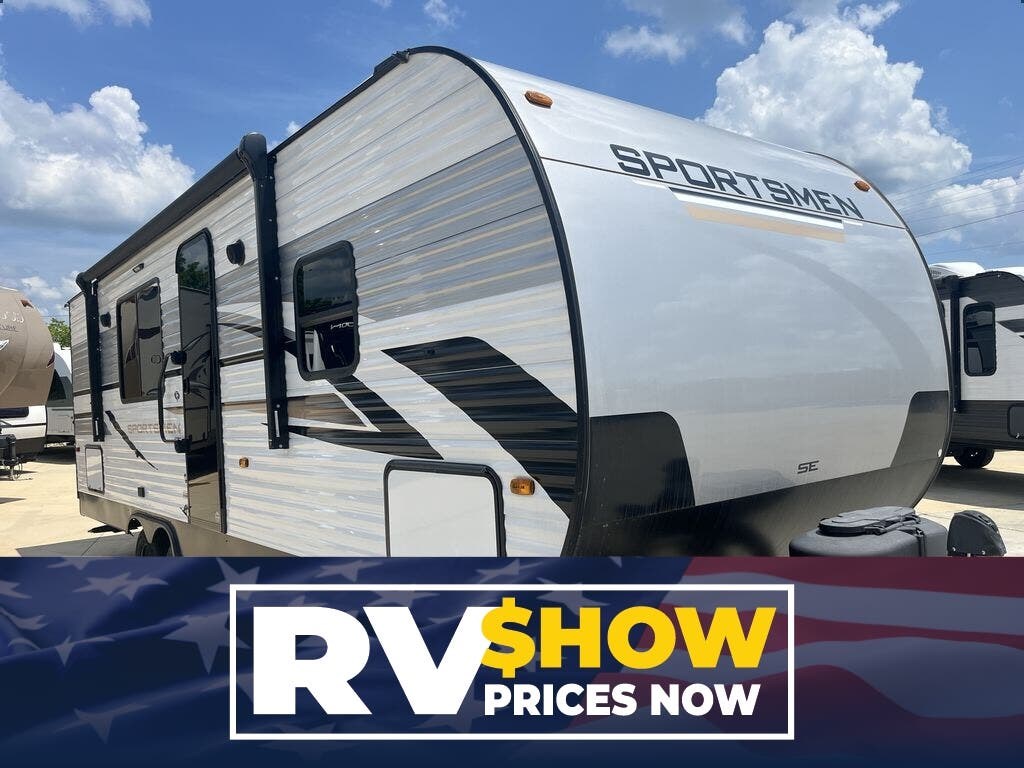 Used 2025 K-Z Sportsmen SE 260BHLE available in Strafford, Missouri